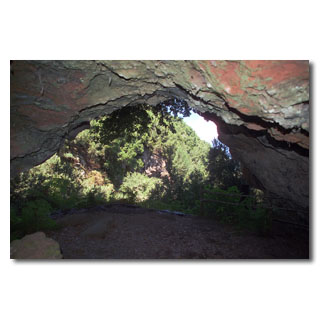 In dieser Höhle in 'La Zarza' lebten einst die Guanchen, …