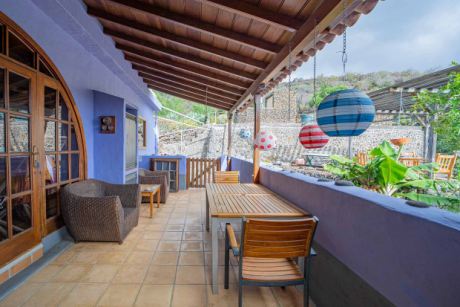 OG Apartment 2, überdachte Terrasse