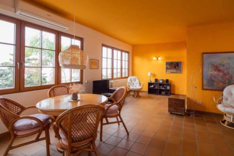 OG Apratment 2 Wohnzimmer