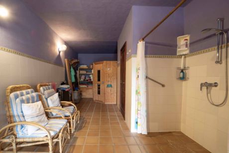 OG SPA-Bereich, Dusche und Sauna