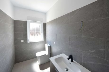 Badezimmer 1 on suite