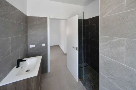 Badezimmer 1 on suite