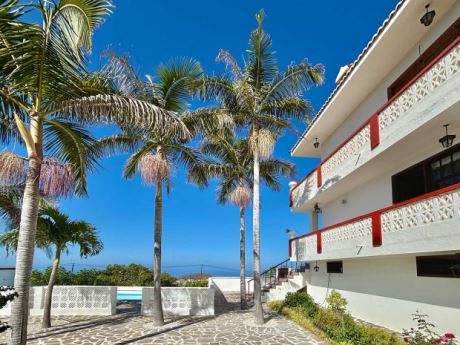 Schöne Aussenanlage