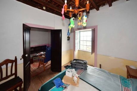 Halbobergeschoss Neuerer Bau Schlafzimmer 1