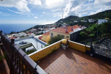 EG Blick vom Balkon des Wohn-Esszimmers 1 nach Südosten