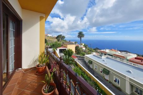 EG Wohn-Esszimmer 1 Balkon