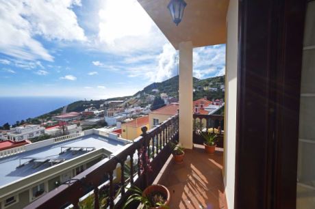 EG Wohn-Esszimmer 1 Balkon