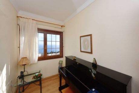 EG Arbeits- oder Klavierzimmer