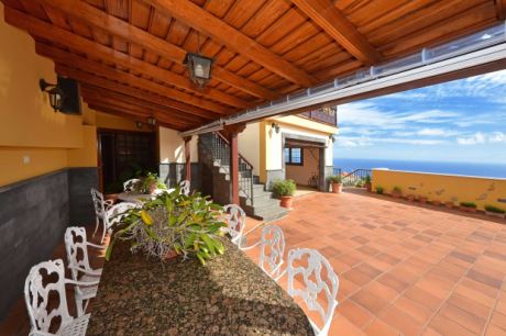 Halbuntergeschoss, Bodega