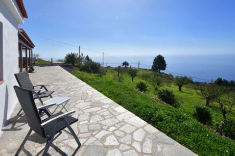 Sonnenterrasse mit fantastischem Atlantikblick