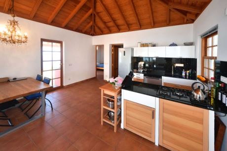 Großzügige Wohn-Essküche