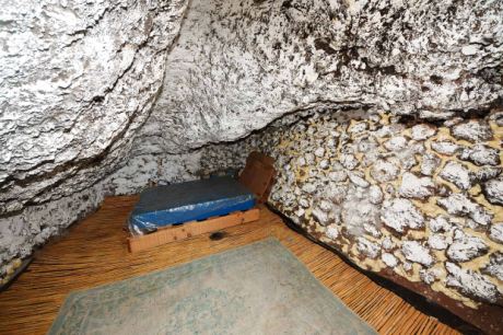 Höhle
