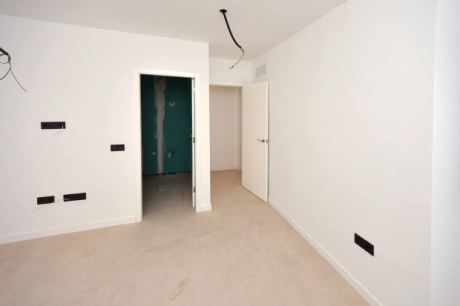 Schlafzimmer 1 mit Bad on suite oder Hauswirtschaftsraum