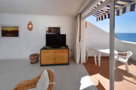 Großzügige Wohnküche