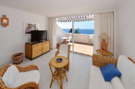 Großzügige Wohnküche