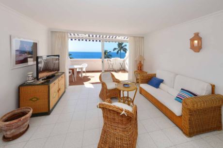 Großzügige Wohnküche