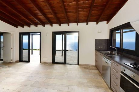 Wohnküche mit fantastischem Meerblick