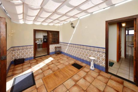 OG Eingangshalle, Durchgang zur Küche