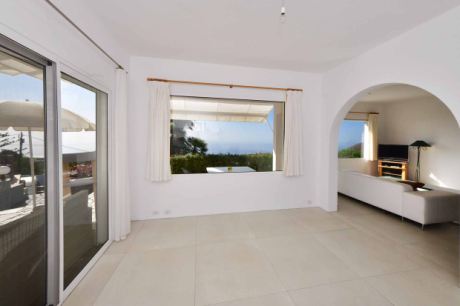 Arbeitszimmer und Wohnbereich mit fantastischem Meerblick