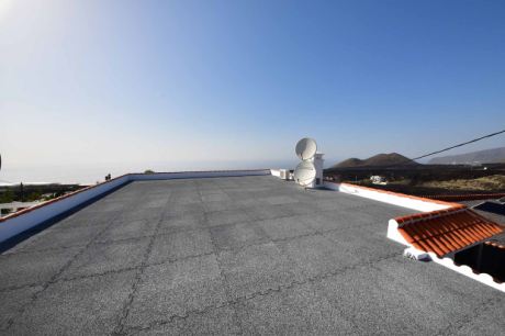 Isolierte Dachterrasse mit sehr schönem Rundumblick