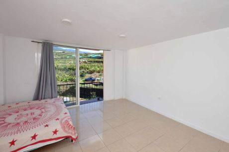 Wohnküche mit Balkon