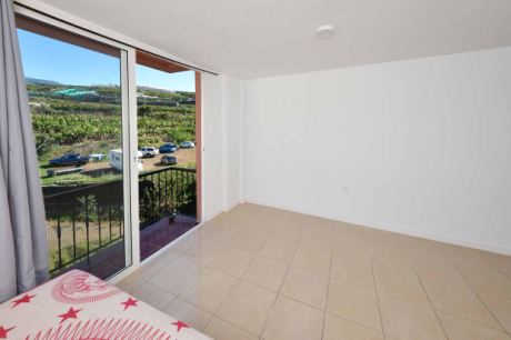 Wohnküche mit Balkon