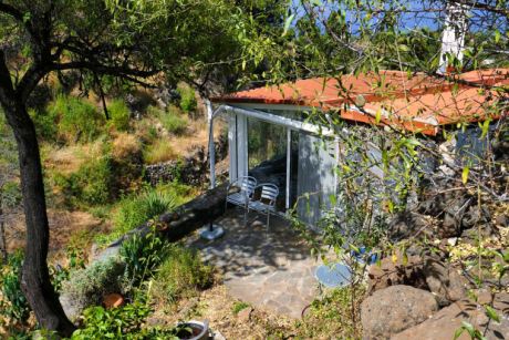 Ostterrasse - perfekt für den Kaffee in der ersten Morgensonne