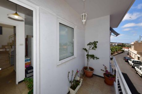 1. OG Balkon