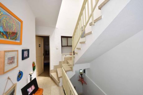 1. OG Galerie, Treppe zum 2. OG