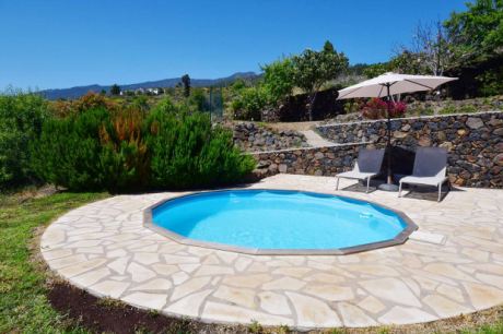 Pool, Sonnenterrasse