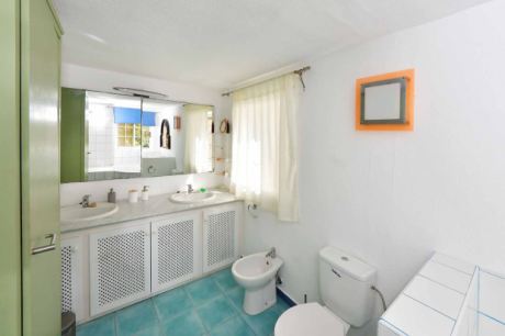 Badezimmer 1 on suite