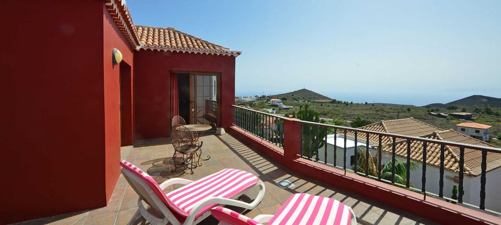 Flat house with very nice sea view in Fuencaliente